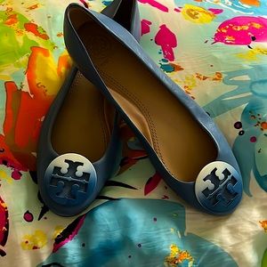 Tory Burch dip dye blue Napa leather ballerina flats size 7,like new condition.